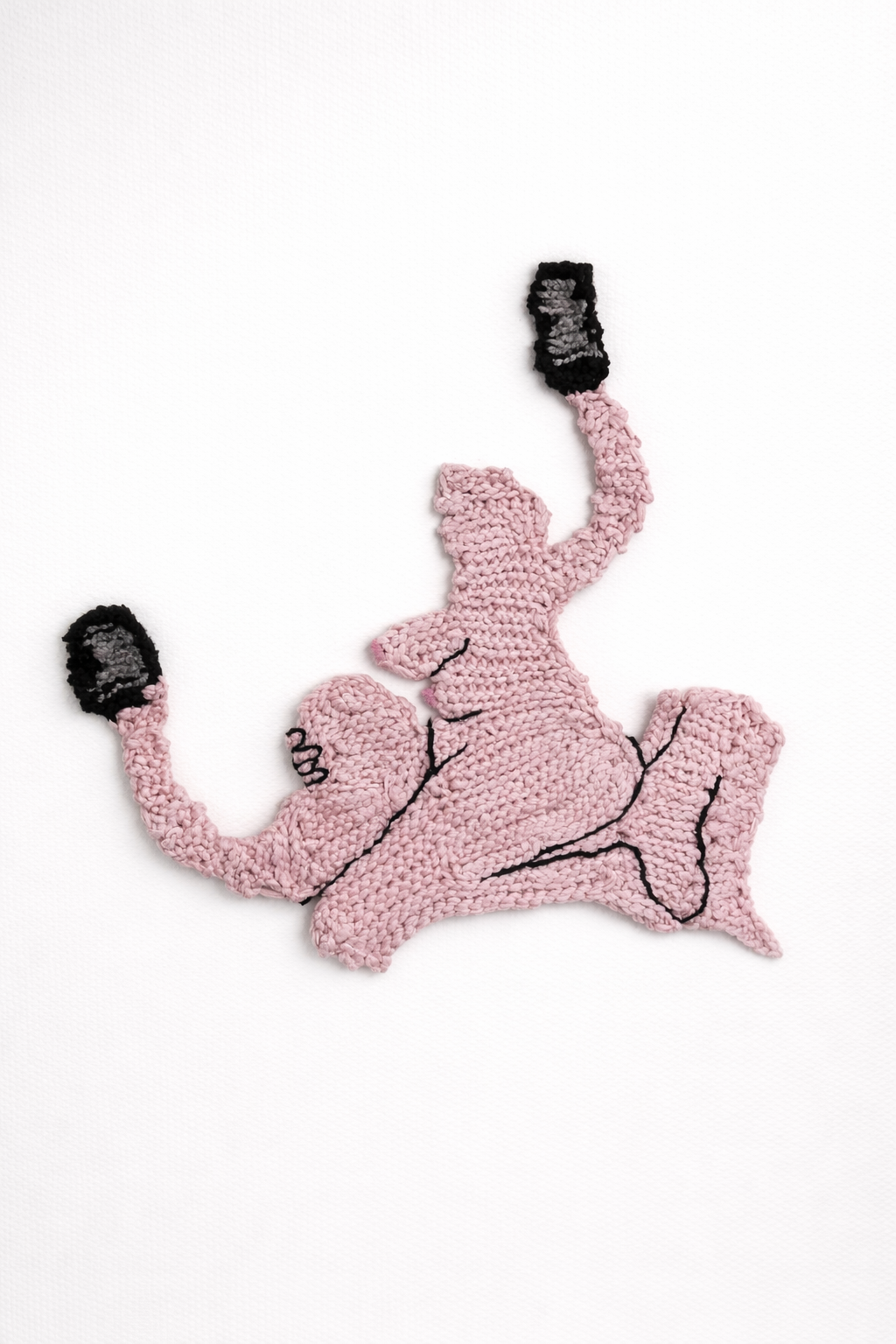 &Eacute;va Ostrowska, Narcissus in the Digital Era, contemporary textile art about self-obsession and narcissism in the age of AI and social media