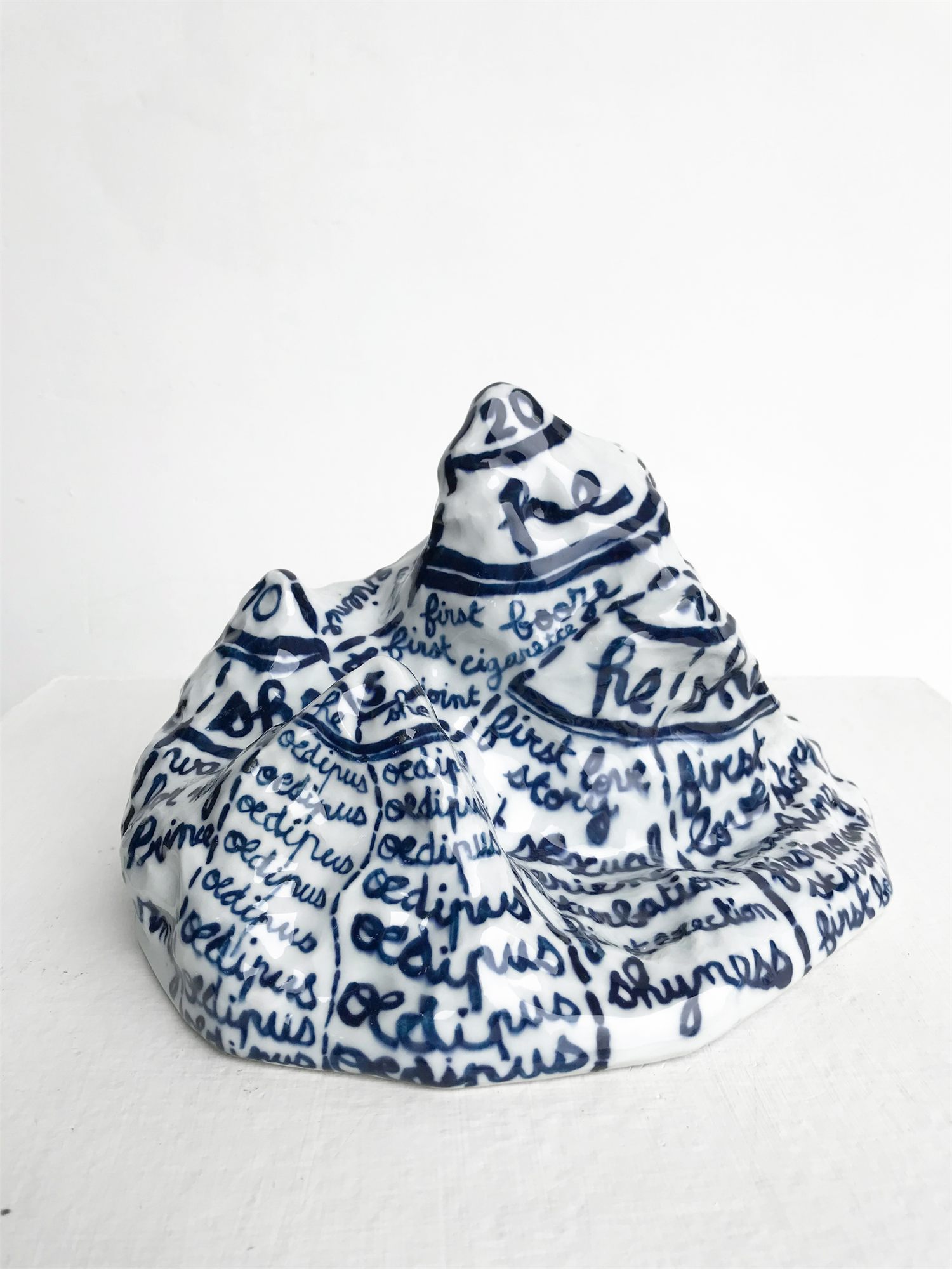 Eva Ostrowska, The Three Mountains of Love I, ages 0 to 20, porcelain and China blue, Jingdezhen, 2019